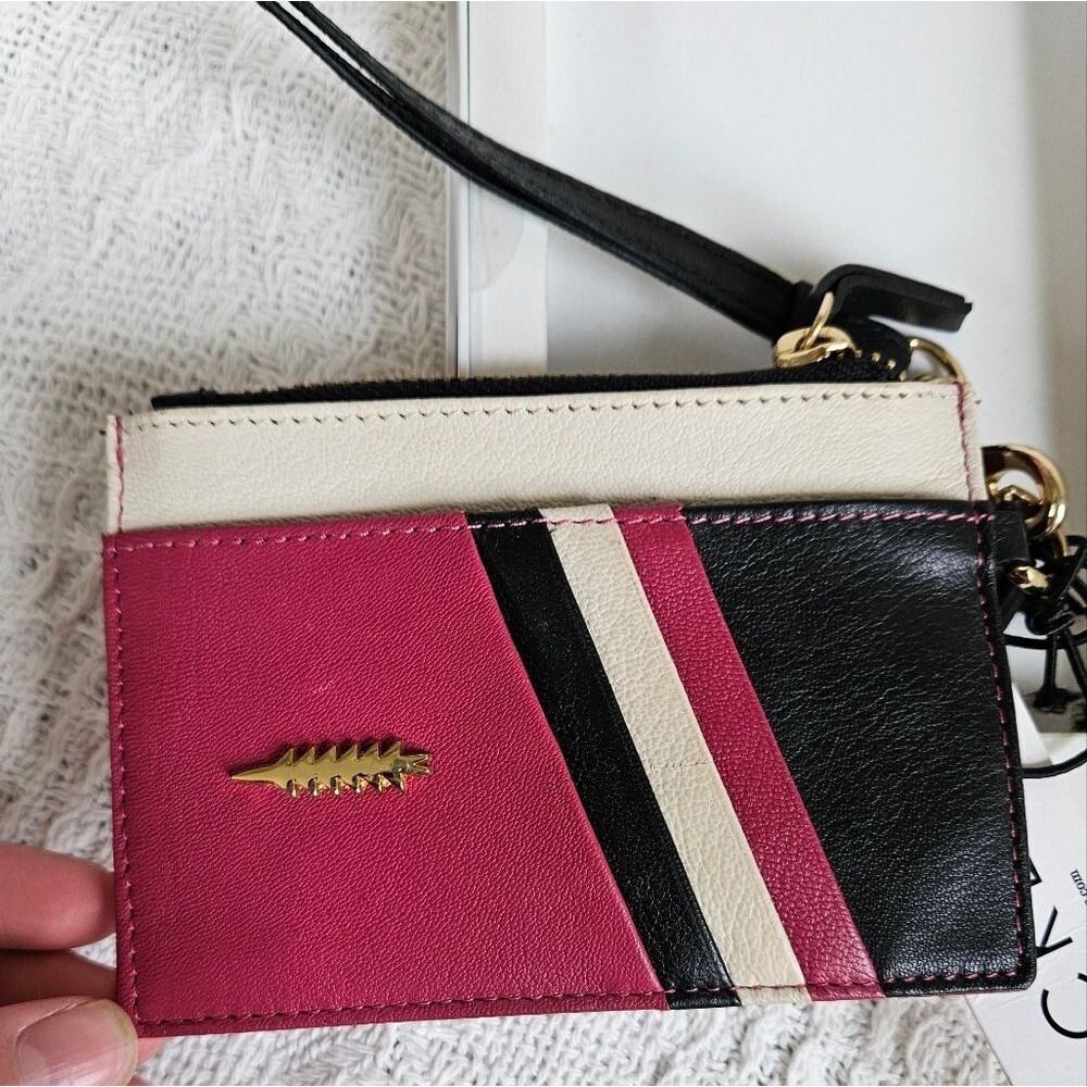 Thacker Amber Leather Wristlet Wallet Raspberry Color - Picture 4 of 8